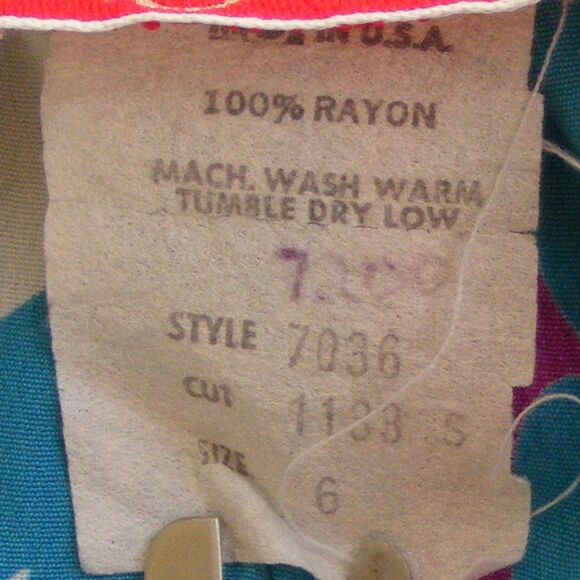 Le Jupe Midi Skirt, 25", VINTAGE, Blue Rayon, Wide waist band - Picture 10 of 10